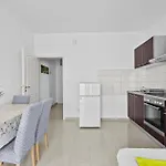 Apartament Beautiful In With Wifi
