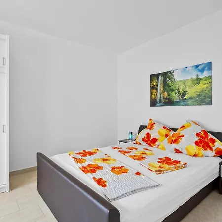 1 Bedroom Amazing In *